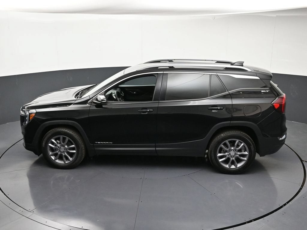 2023 GMC Terrain SLT - Photo 17