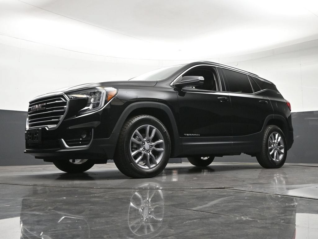 2023 GMC Terrain SLT - Photo 24