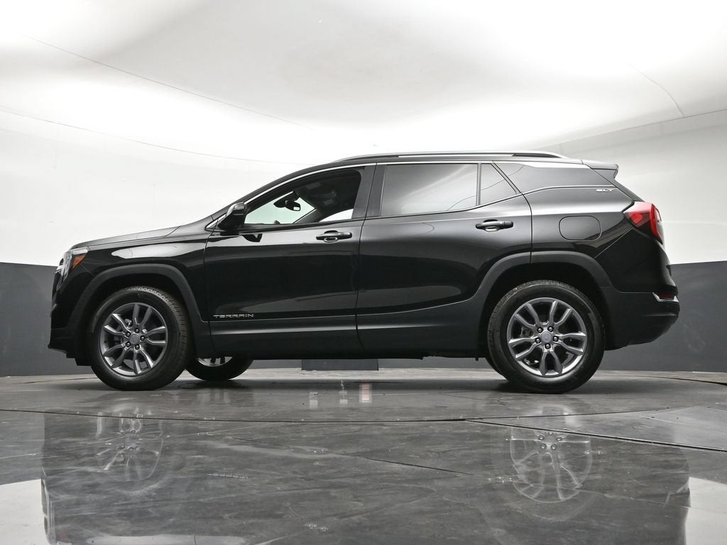2023 GMC Terrain SLT - Photo 25