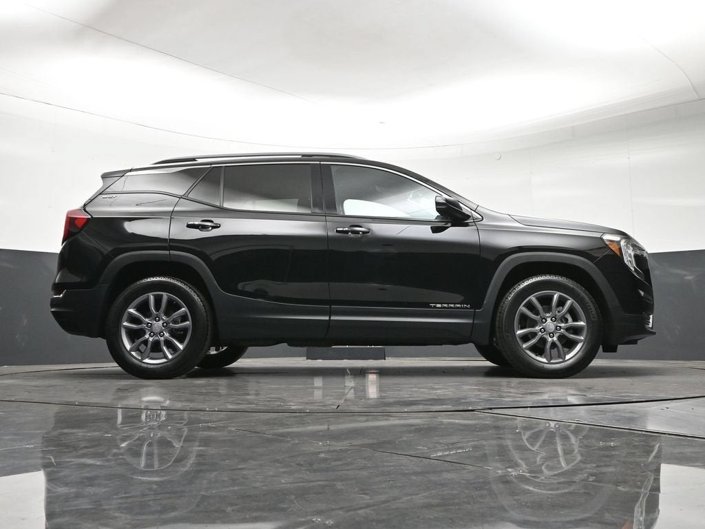 2023 GMC Terrain SLT - Photo 29
