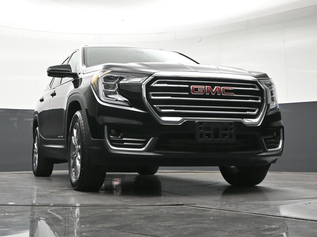 2023 GMC Terrain SLT - Photo 30