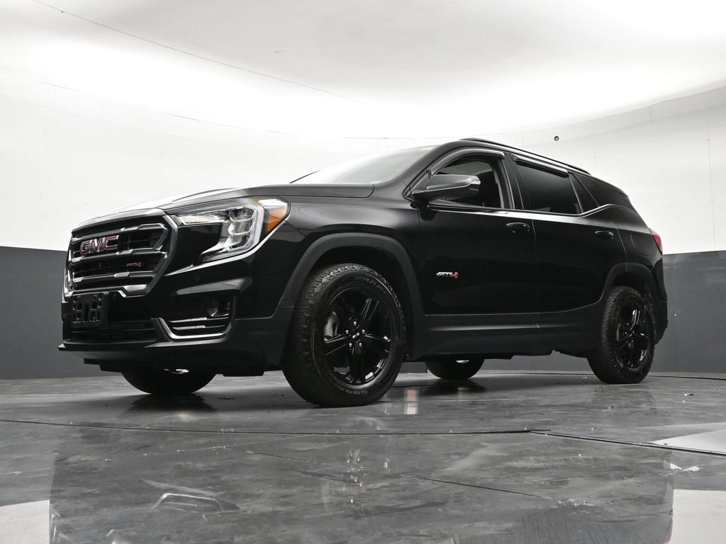 2024 GMC Terrain AT4