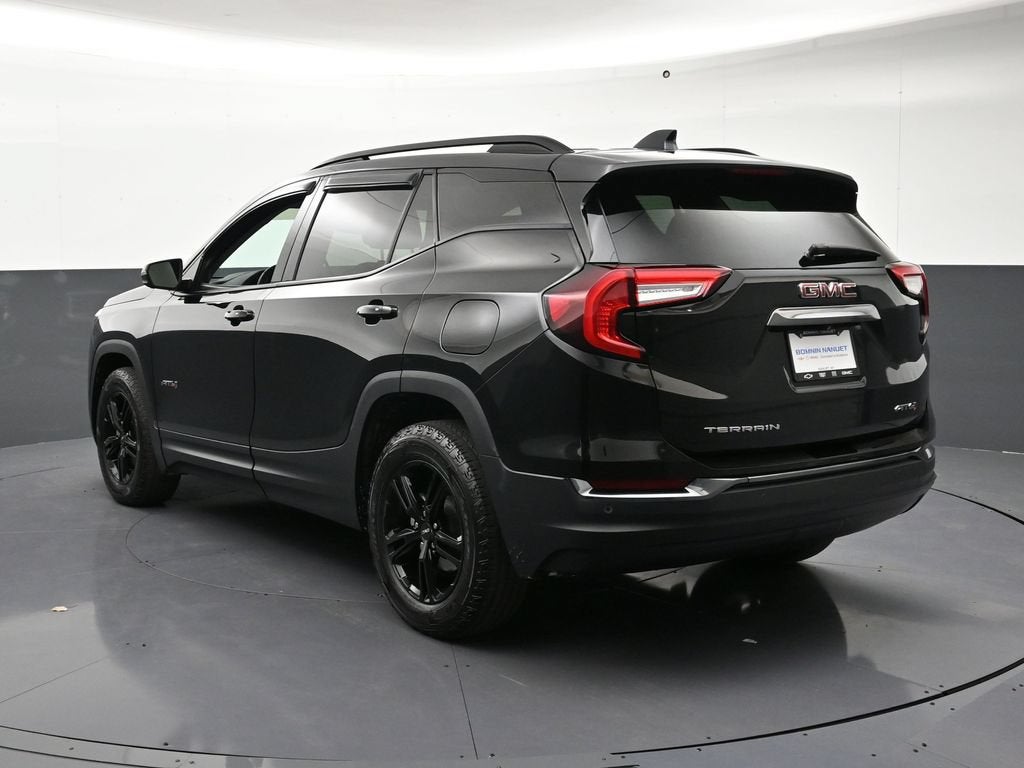 2024 GMC Terrain AT4