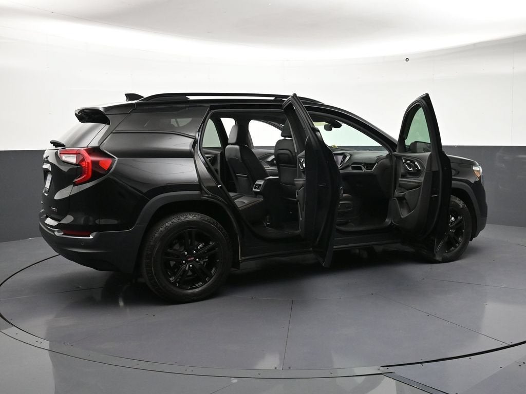 2024 GMC Terrain AT4