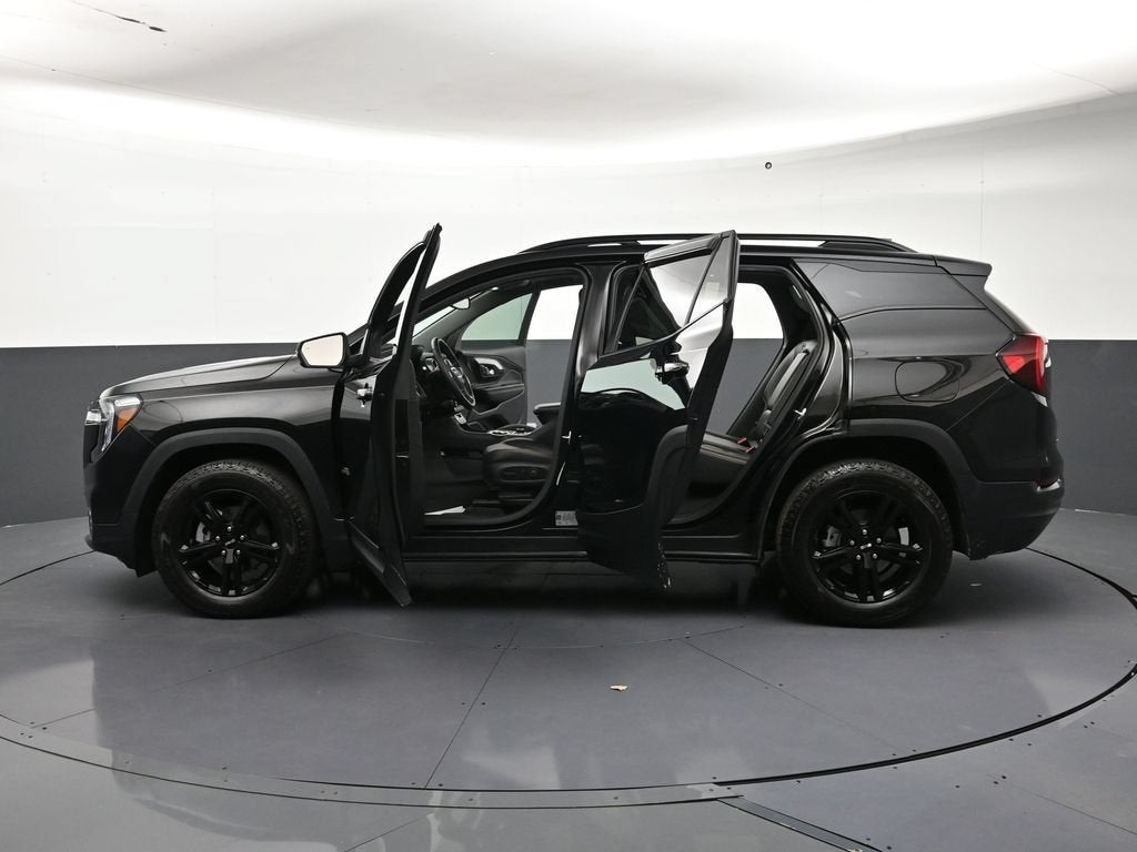 2024 GMC Terrain AT4