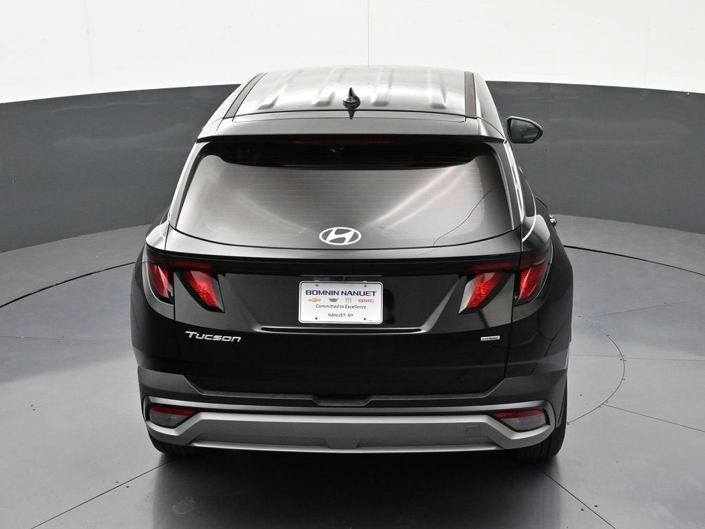 2025 Hyundai Tucson SE