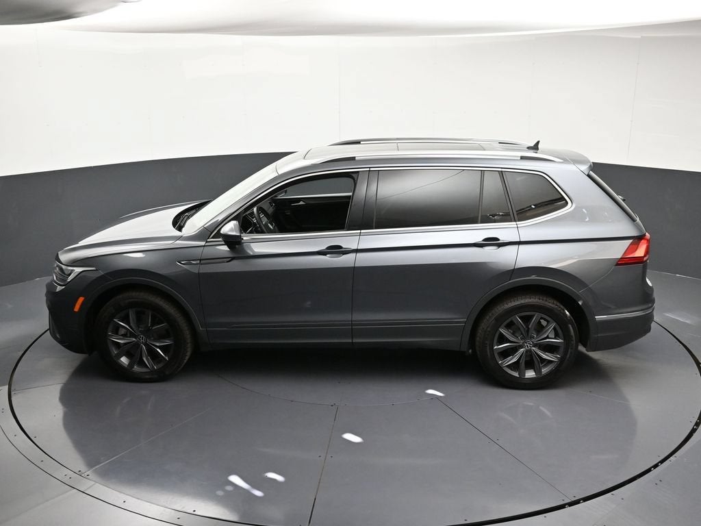 2022 Volkswagen Tiguan SE - Photo 17