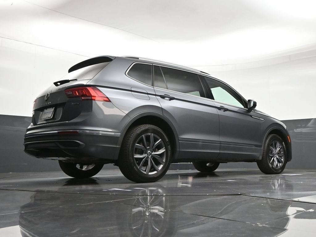 2022 Volkswagen Tiguan SE - Photo 28