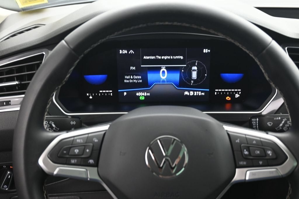 2022 Volkswagen Tiguan SE - Photo 9