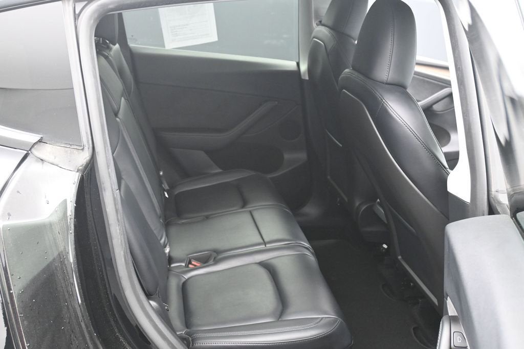 2025 Tesla Model Y Long Range