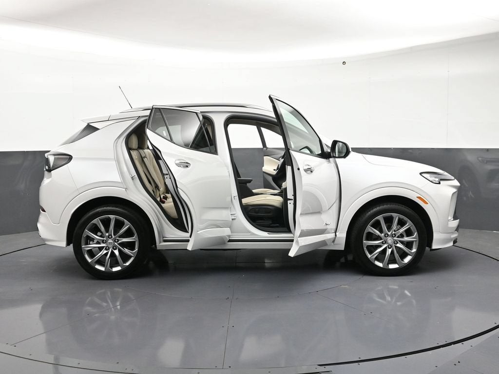 2024 Buick Encore GX Avenir