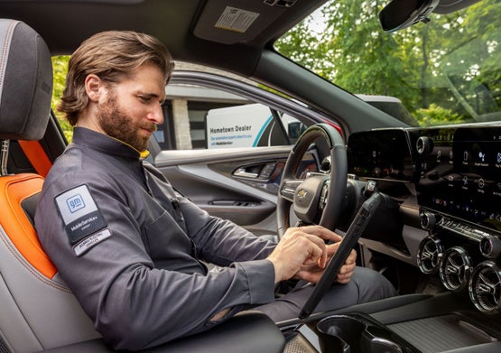 Bomnin Chevrolet Buick GMC Nanuet Mobile Service Technician