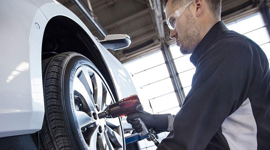tire service Bomnin Chevrolet Buick GMC Nanuet in Nanuet NY