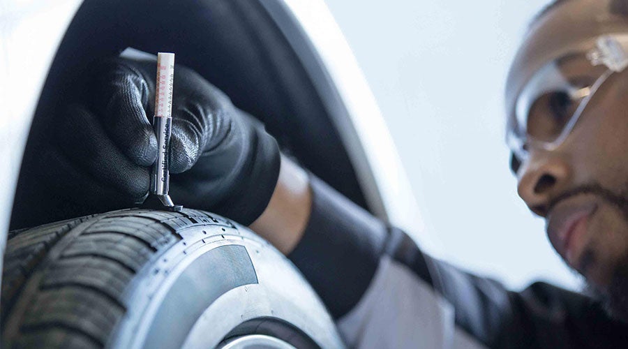 tire service Bomnin Chevrolet Buick GMC Nanuet in Nanuet NY