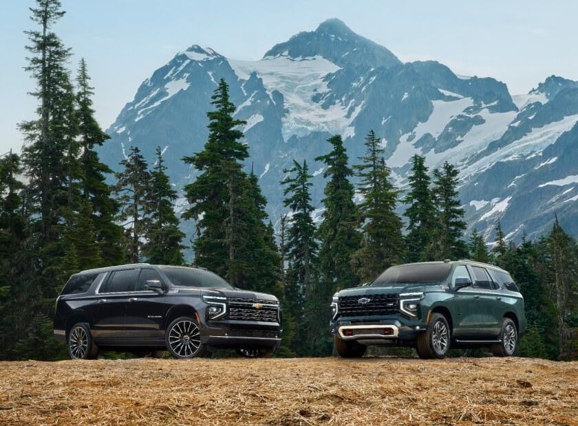 tahoe vs suburban Bomnin Chevrolet Nanuet in Nanuet NY